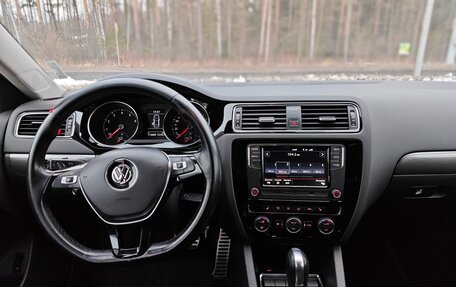 Volkswagen Jetta VI, 2016 год, 1 570 000 рублей, 13 фотография