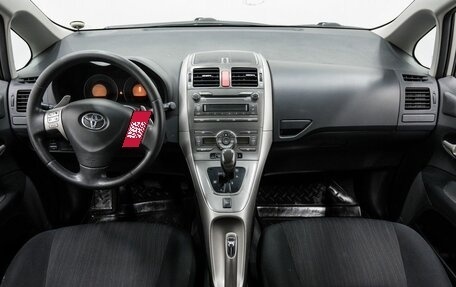 Toyota Auris II, 2008 год, 699 000 рублей, 10 фотография