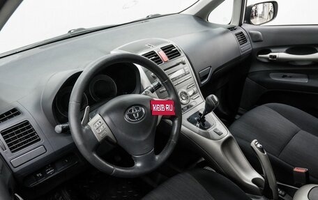 Toyota Auris II, 2008 год, 699 000 рублей, 13 фотография