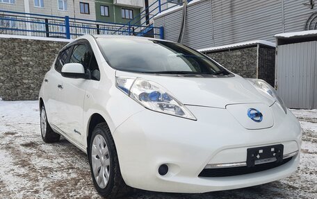 Nissan Leaf I, 2014 год, 820 000 рублей, 4 фотография