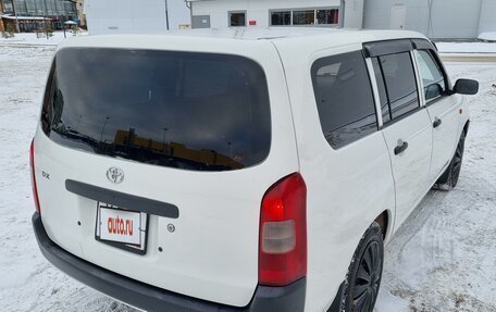 Toyota Probox I, 2002 год, 550 000 рублей, 17 фотография