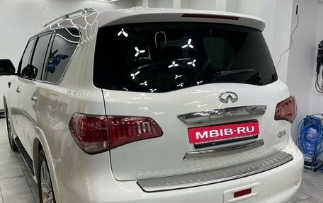 Infiniti QX56, 2011 год, 2 500 000 рублей, 3 фотография