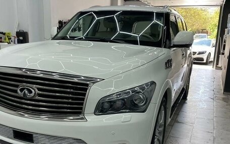 Infiniti QX56, 2011 год, 2 500 000 рублей, 6 фотография