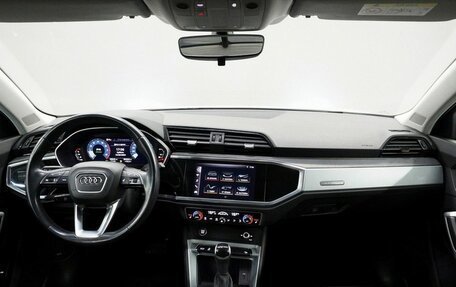 Audi Q3, 2020 год, 3 932 000 рублей, 10 фотография