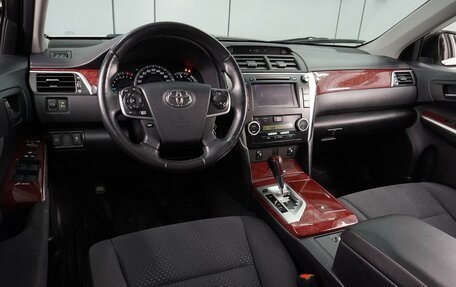 Toyota Camry, 2014 год, 2 099 000 рублей, 6 фотография