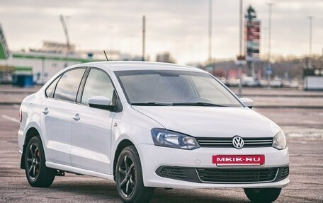 Volkswagen Polo VI (EU Market), 2014 год, 645 000 рублей, 4 фотография