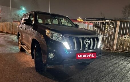 Toyota Land Cruiser Prado 150 рестайлинг 2, 2014 год, 3 699 000 рублей, 2 фотография