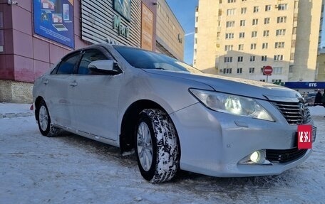 Toyota Camry, 2012 год, 1 998 000 рублей, 3 фотография