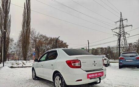 Renault Logan II, 2017 год, 866 000 рублей, 4 фотография