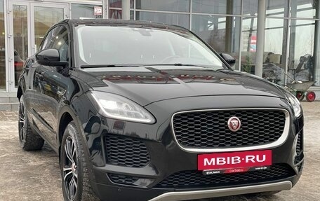 Jaguar E-Pace, 2019 год, 2 750 000 рублей, 5 фотография