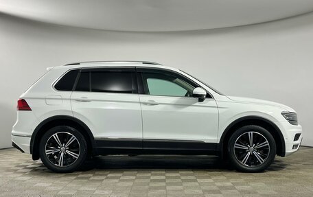 Volkswagen Tiguan II, 2017 год, 2 579 000 рублей, 4 фотография