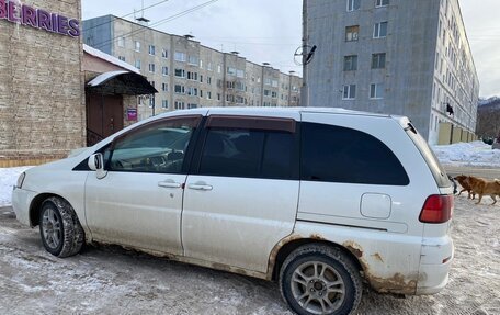 Nissan Liberty, 2001 год, 320 000 рублей, 2 фотография