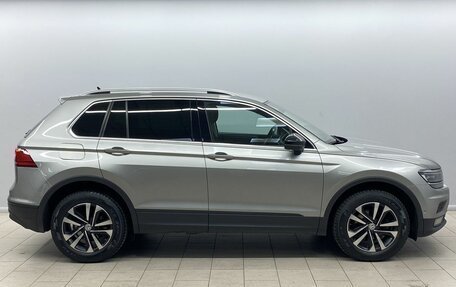 Volkswagen Tiguan II, 2019 год, 2 190 000 рублей, 5 фотография