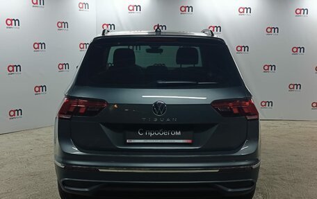 Volkswagen Tiguan II, 2021 год, 2 749 000 рублей, 5 фотография