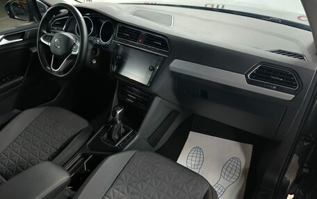 Volkswagen Tiguan II, 2021 год, 2 749 000 рублей, 12 фотография