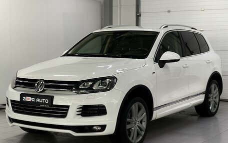 Volkswagen Touareg III, 2013 год, 2 499 000 рублей, 3 фотография