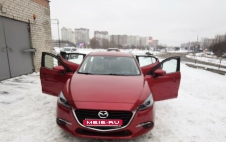 Mazda 3, 2018 год, 1 650 000 рублей, 9 фотография