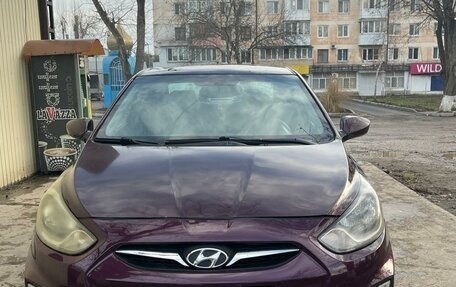 Hyundai Solaris II рестайлинг, 2012 год, 845 000 рублей, 4 фотография