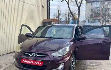 Hyundai Solaris II рестайлинг, 2012 год, 845 000 рублей, 9 фотография