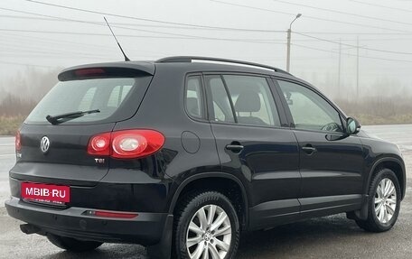 Volkswagen Tiguan I, 2008 год, 870 000 рублей, 3 фотография