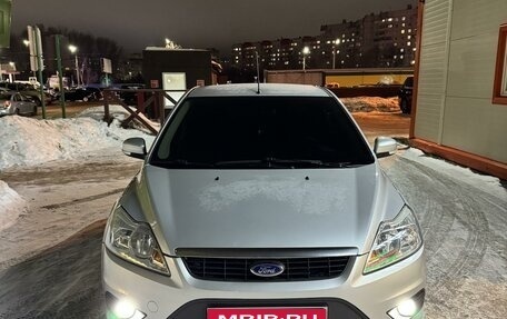 Ford Focus II рестайлинг, 2011 год, 700 000 рублей, 1 фотография