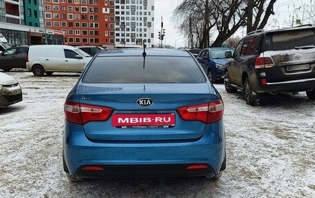 KIA Rio III рестайлинг, 2013 год, 955 000 рублей, 3 фотография