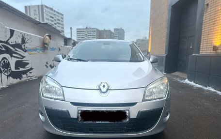 Renault Megane III, 2011 год, 748 000 рублей, 6 фотография