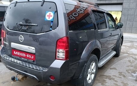 Nissan Pathfinder, 2010 год, 1 650 000 рублей, 7 фотография