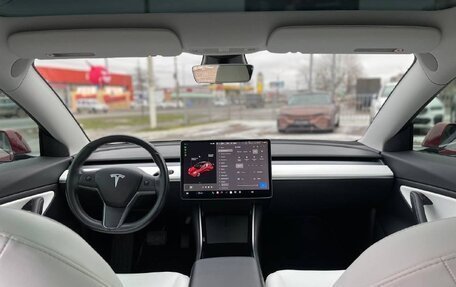 Tesla Model 3 I, 2018 год, 3 190 000 рублей, 30 фотография