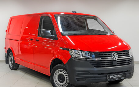 Volkswagen Transporter T6 рестайлинг, 2021 год, 4 300 000 рублей, 3 фотография