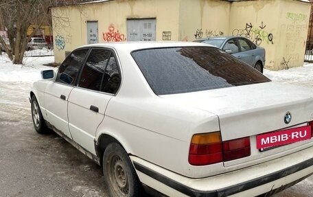 BMW 5 серия, 1988 год, 135 000 рублей, 9 фотография