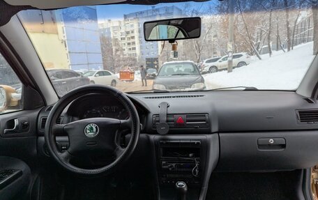 Skoda Octavia IV, 2002 год, 400 000 рублей, 8 фотография