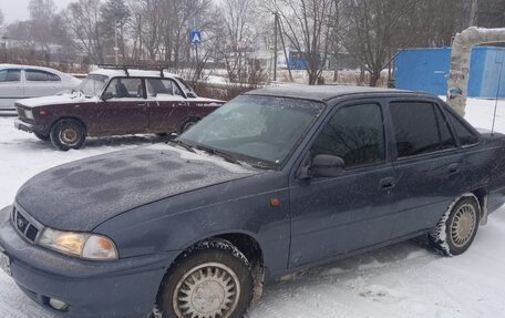 Daewoo Nexia I рестайлинг, 2003 год, 350 000 рублей, 1 фотография