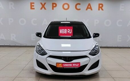 Hyundai i30 II рестайлинг, 2012 год, 1 027 000 рублей, 2 фотография