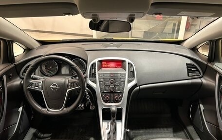 Opel Astra J, 2013 год, 1 029 000 рублей, 14 фотография