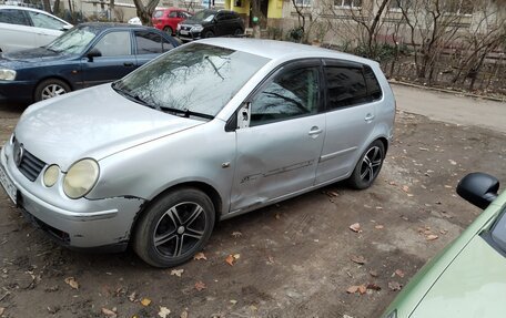 Volkswagen Polo IV рестайлинг, 2002 год, 250 000 рублей, 3 фотография