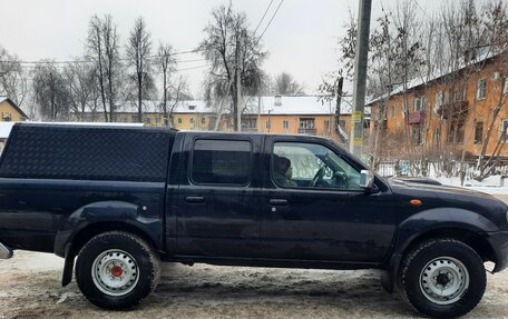 Nissan NP300, 2013 год, 1 500 000 рублей, 10 фотография