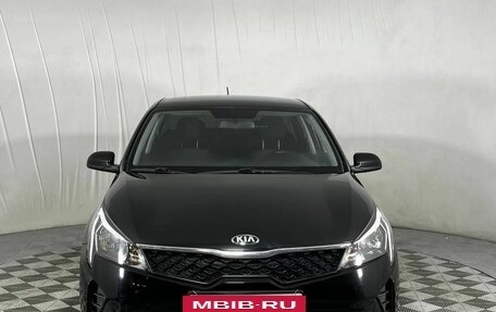 KIA Rio IV, 2020 год, 1 690 000 рублей, 2 фотография