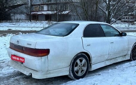 Toyota Chaser IV, 1992 год, 325 000 рублей, 2 фотография