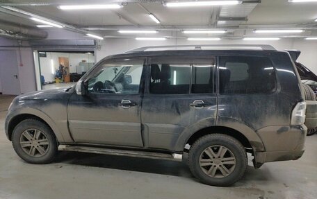 Mitsubishi Pajero IV, 2011 год, 1 697 000 рублей, 4 фотография