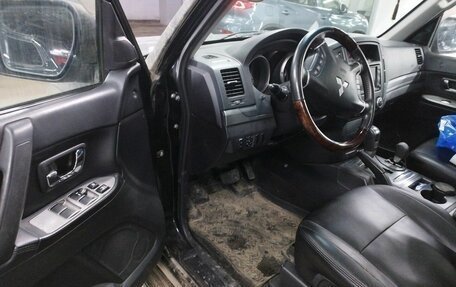 Mitsubishi Pajero IV, 2011 год, 1 697 000 рублей, 5 фотография