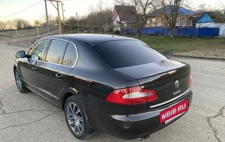 Skoda Superb III рестайлинг, 2013 год, 1 350 000 рублей, 9 фотография