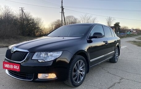 Skoda Superb III рестайлинг, 2013 год, 1 350 000 рублей, 5 фотография