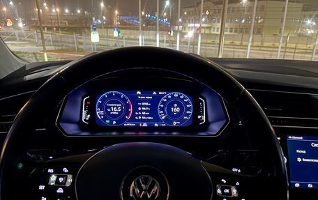 Volkswagen Tiguan II, 2019 год, 2 499 000 рублей, 37 фотография