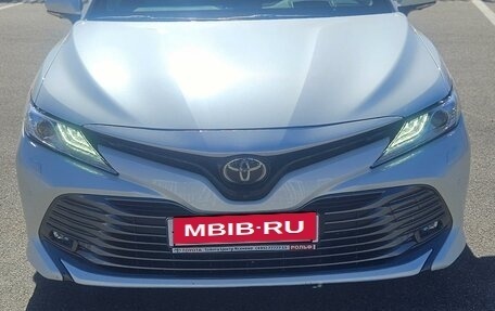 Toyota Camry, 2019 год, 3 670 000 рублей, 11 фотография