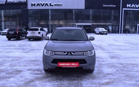 Mitsubishi Outlander III рестайлинг 3, 2012 год, 1 497 000 рублей, 2 фотография