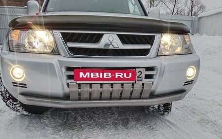 Mitsubishi Montero III, 2002 год, 1 300 000 рублей, 6 фотография