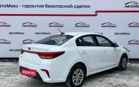 KIA Rio IV, 2018 год, 1 400 000 рублей, 4 фотография