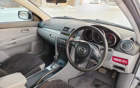 Mazda Axela, 2004 год, 555 000 рублей, 3 фотография