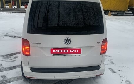 Volkswagen Caddy IV, 2015 год, 1 450 000 рублей, 2 фотография